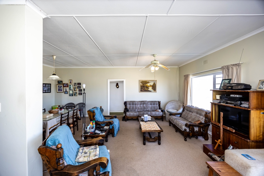 3 Bedroom Property for Sale in Kidds Beach Eastern Cape